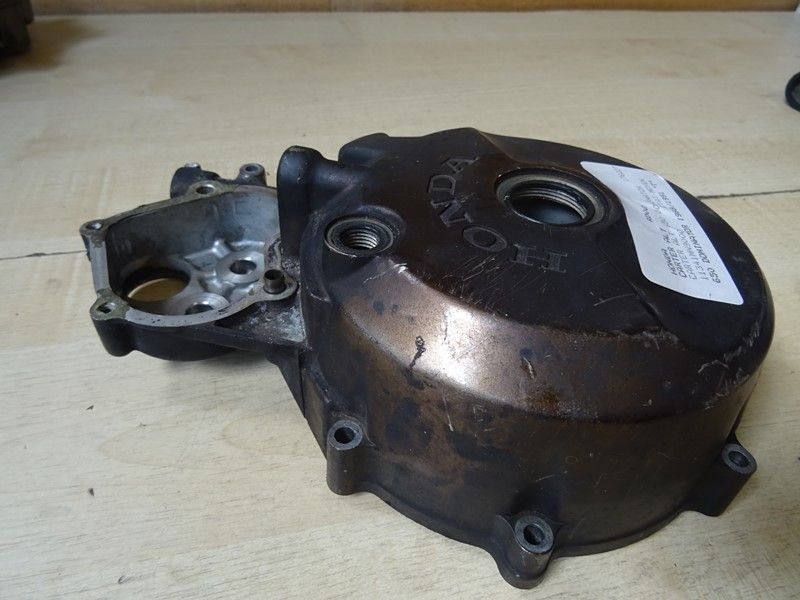 Carter d'alternateur Honda NX 650 type RD02 1988/1994