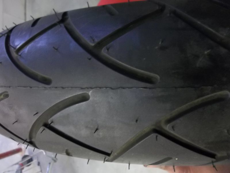Pneu arrière Metzeler ME880 Marathon