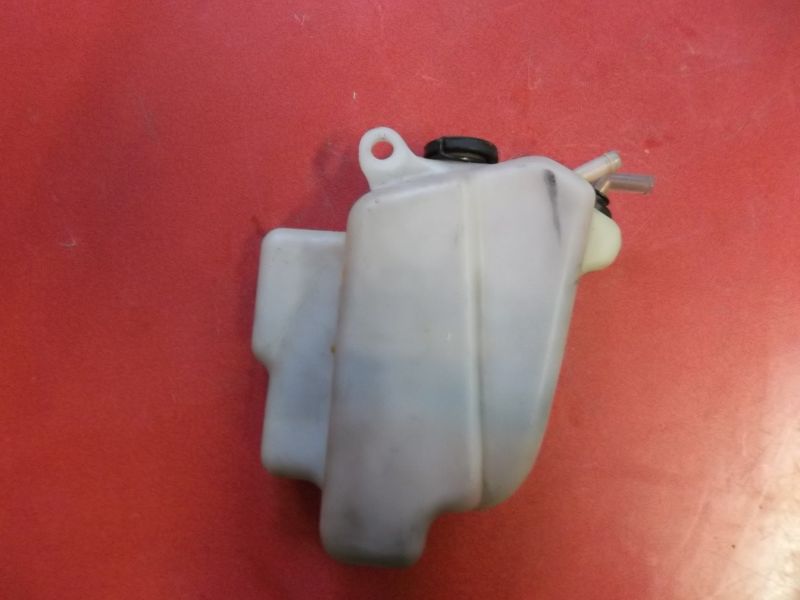 vase d'expansion honda VF 1000 F2