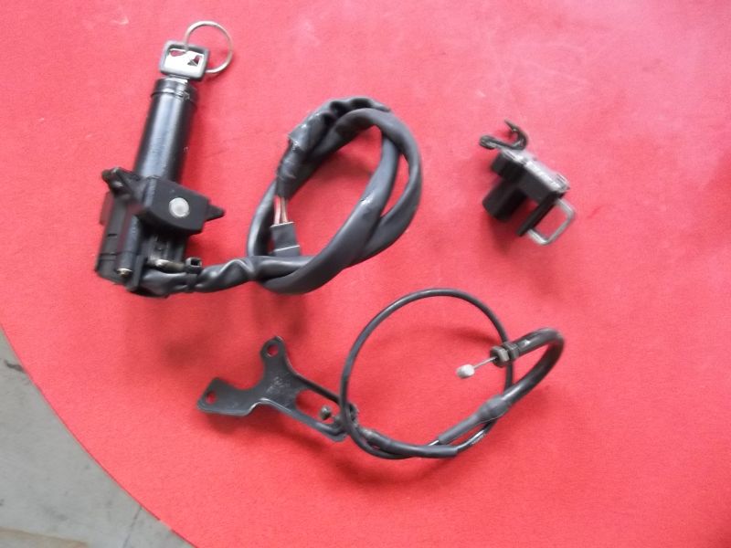 jeu de serrure honda VF 1000 F2