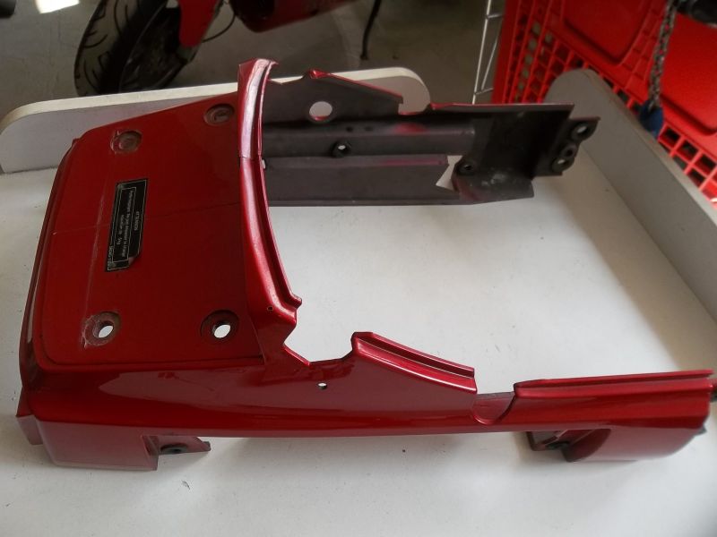 Coque arrière pour Kawasaki 1000 GTR