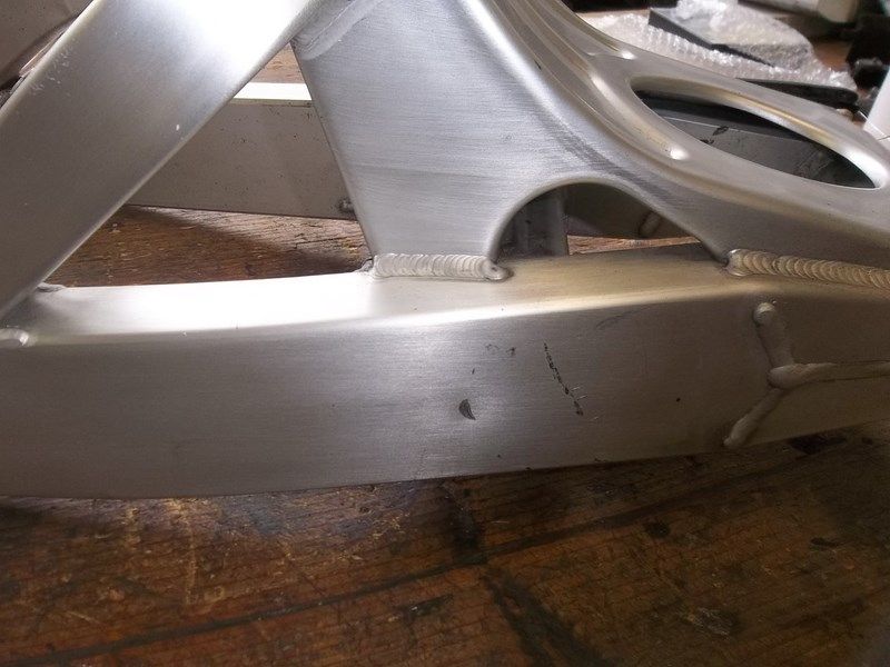 Bras oscillant Yamaha R6 2001-02