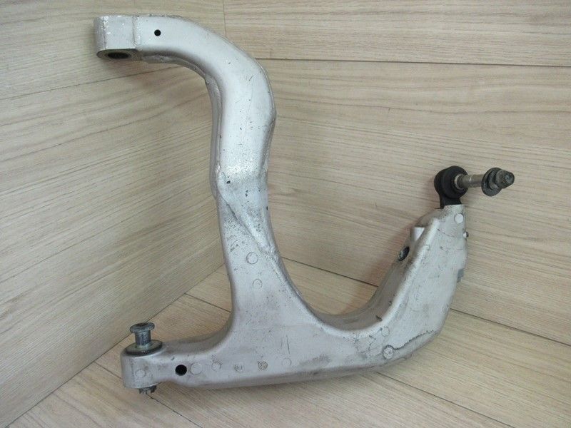 Bras oscillant inférieur avant Yamaha GTS 1000 1993-1998