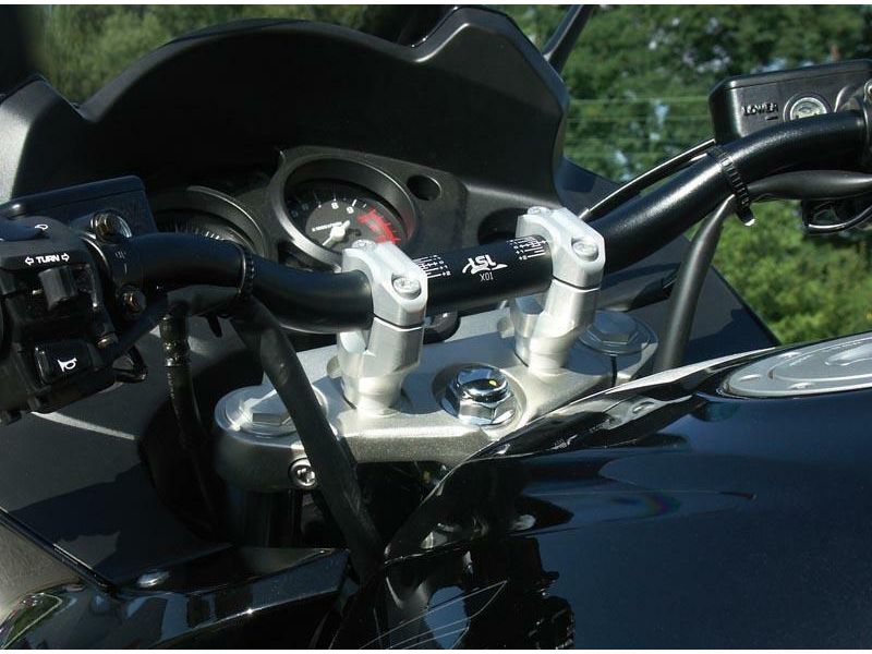 Pontets de guidons pour HONDA CBF1000 '06-08 et TRIUMPH Speed Triple 955i/1050 97-08
