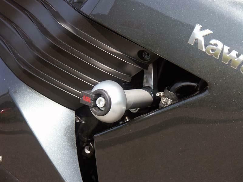 Kit fixation tampon de protection LSL pour ZZR1400 2006