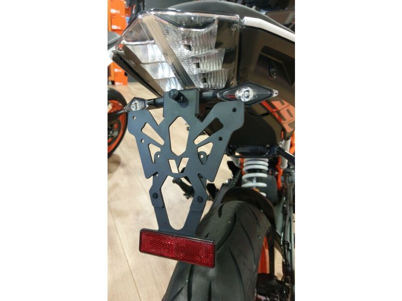 Support de plaque V PARTS noir KTM Duke 125/200/390