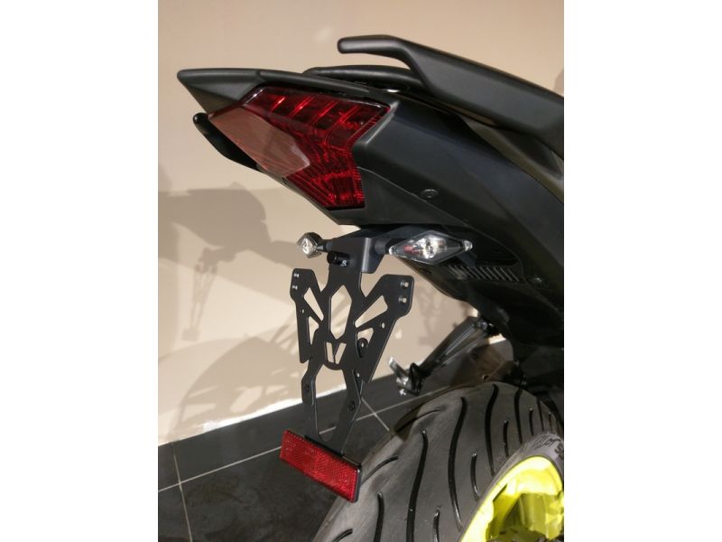 Support de plaque V PARTS noir Yamaha MT-03