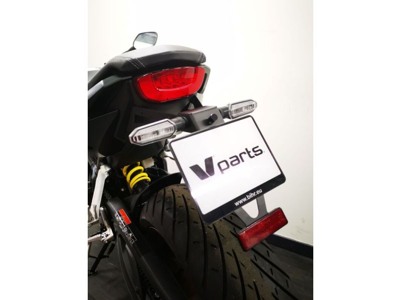 Support de plaque V PARTS noir - Honda CB650R