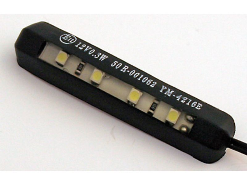 Éclairage de plaque d’immatriculation SHIN YO 4 LED