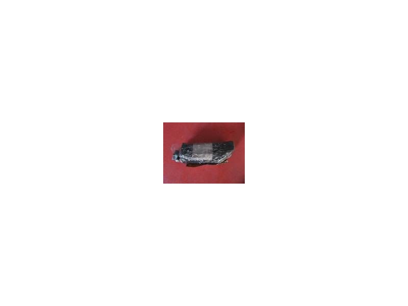 Repose pied passager droit Suzuki 500 GSE