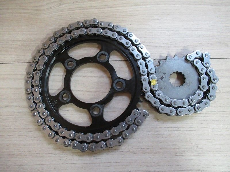 Kit chaîne Triumph 1200 Trophy 1996-2003