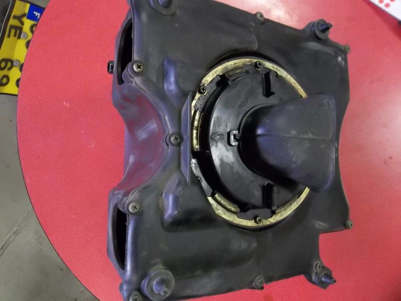 Boitier filtre à air Honda 400 cx