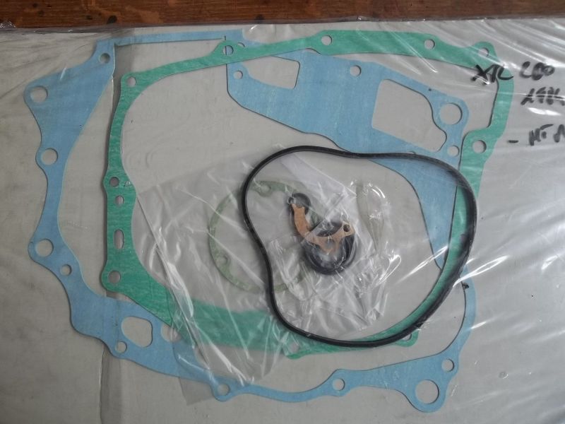 Pochette  de joints bas moteur Honda xr 250
