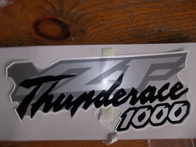 Emblême YZF 1000 pour Yamaha 1000 YZF