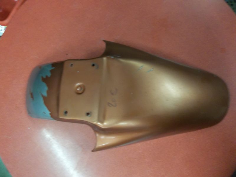 garde boue avant 1200 bandit 