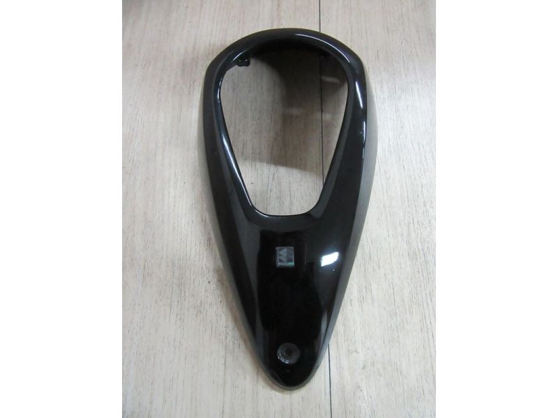 Couvre réservoir Suzuki VL 1500 2013-2016 (44291-06J0-000)