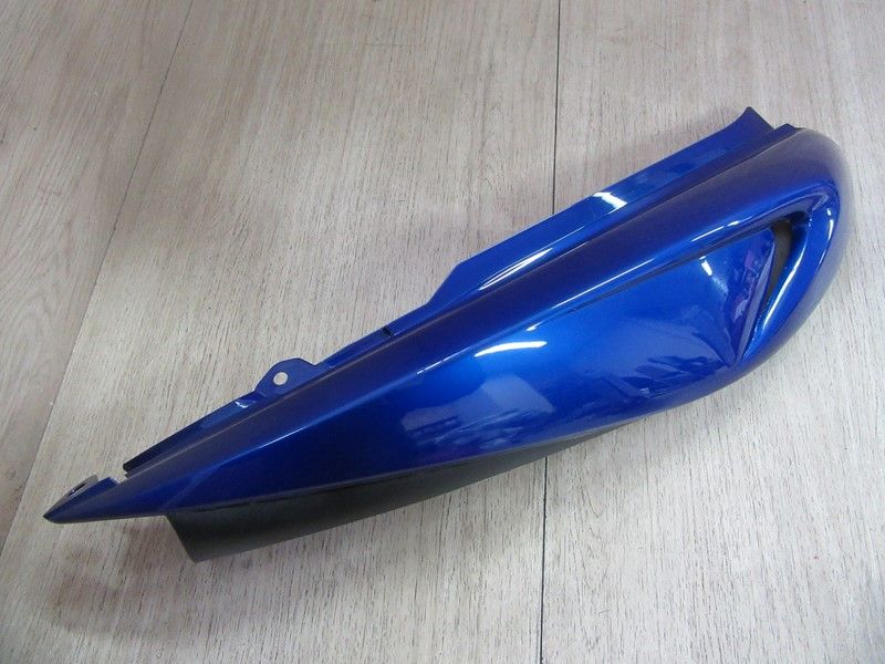 Coque arrière droite Suzuki Scooter AY 50 Katana 2002