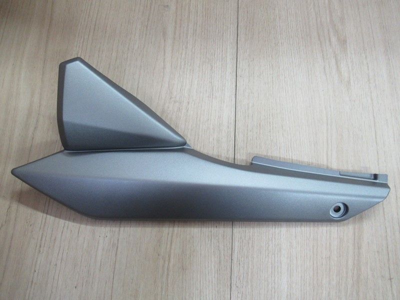 Cache cadre gauche Suzuki GSX 650 F 2008-2012 (47211-38G02-Y4P)
