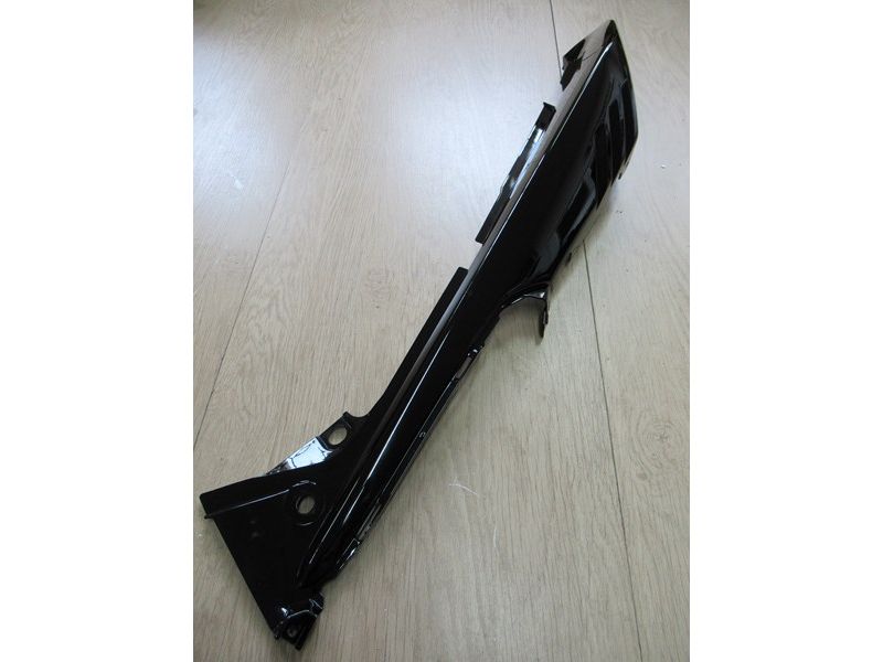 Cache latéral gauche noir Suzuki GW 250 (F) Inazuma 2013-2017 (47841-48H00-YAY)