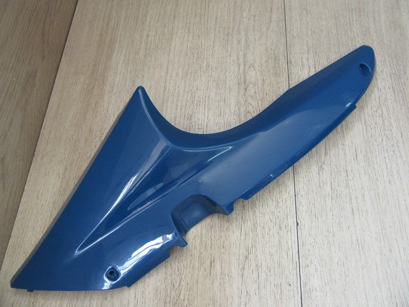 Cache inférieur droit Yamaha MBK Evolis (4CUF842M)