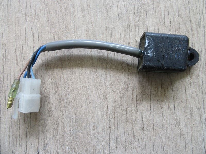 CDI NEUF Yamaha YZF R 1000 Thunder Ace 1996-2001 (4VD823050000)