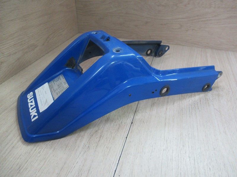 Garde boue arrière Suzuki 750 DR 800 DR S (SR42A/SR41A) 1990 63113-44B0
