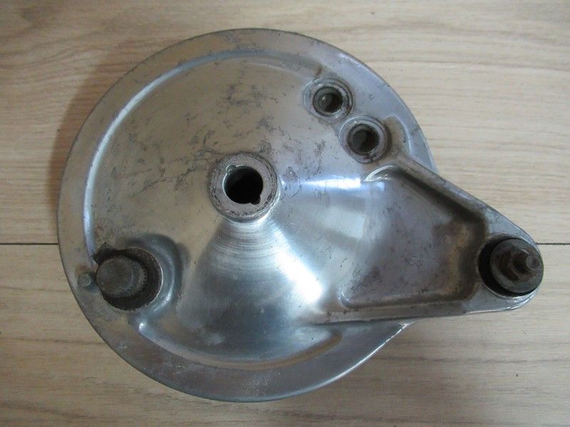 Flasque de frein arrière Honda CBX650E 1983-1985