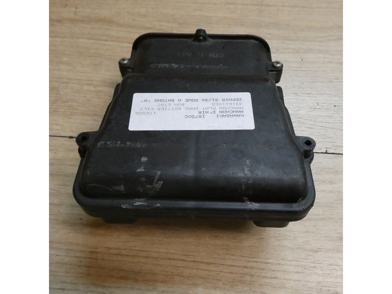 Conduit d'air supérieur Kawasaki 750 Zephyr ZR750C 1991/1994