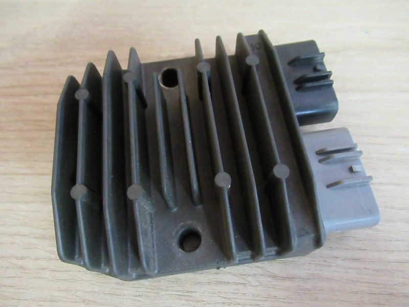 Régulateur Kawasaki ZZR 1400 2006-2011