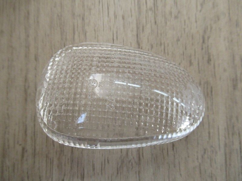 Cabochon de clignotant Aprilia RS 50 2001-2005, 1000 Tuono 2002-2009, 50 Tuono 2003-2004 (AP8127633)