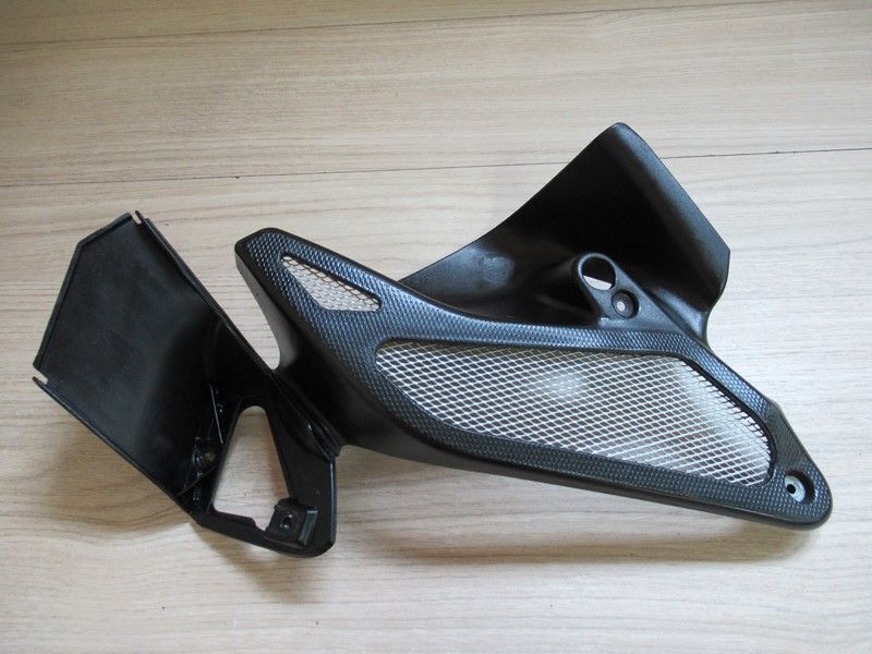 Panneau latéral droit Aprilia RS 125 Tuono 2003-2004