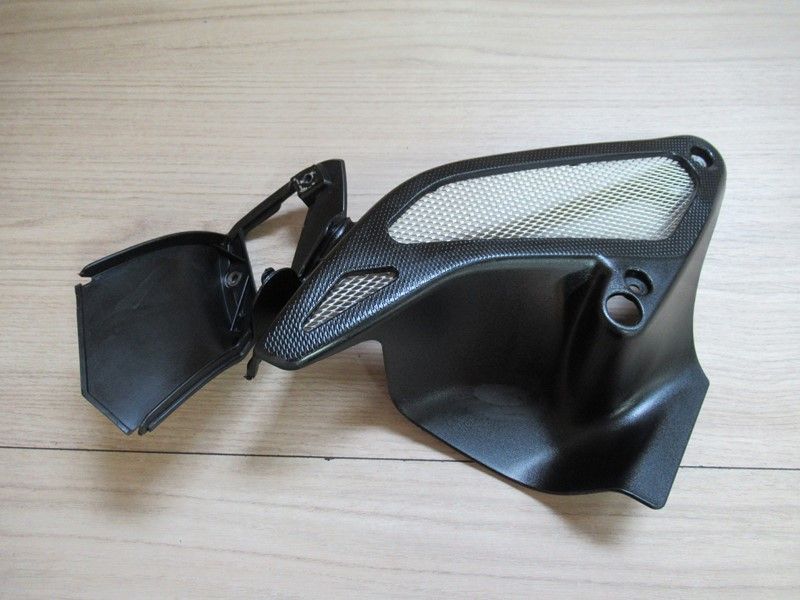 Panneau latéral gauche Aprilia RS 125 Tuono 2003-2004