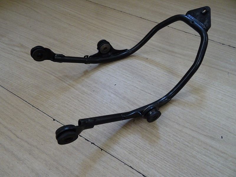 Armature de garde boue arrière Honda XLV 600 Transalp type PD06 1987/1996 (80105MM9000)
