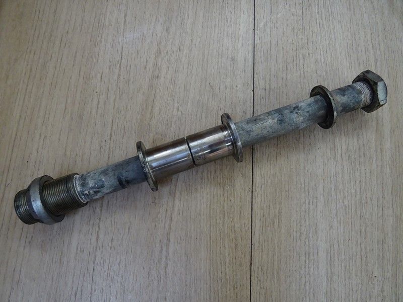 Axe de bras oscillant Suzuki SV 1000 2003-2007
