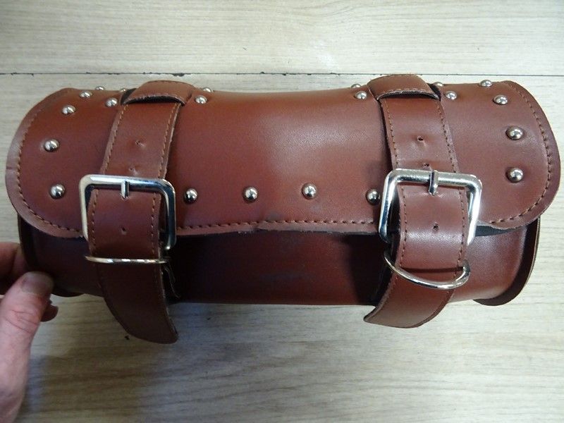 sacoche cuir Motos diverses