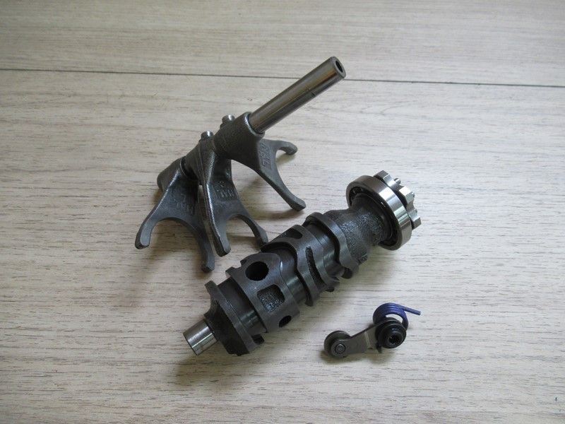 Barillet et fourchettes de sélection Honda CBF600 Hornet 1998-2002