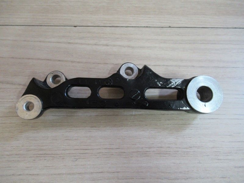 Support étrier arrière Yamaha XJS900 Diversion 1995-2001