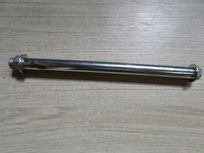 Axe de bras oscillant Kawasaki ER6 N ER650CCD 2009/2011
