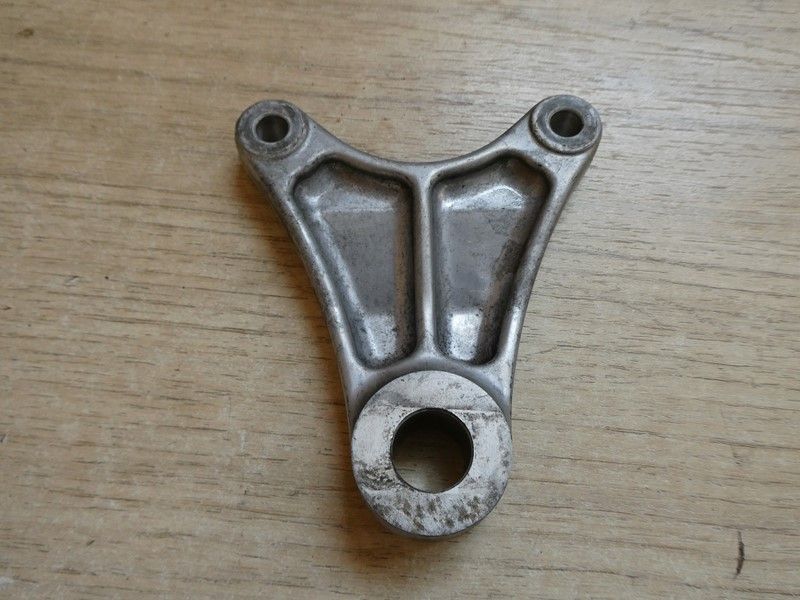 Support d'étrier arrière Suzuki SV 650 1999/2002 JS1AV