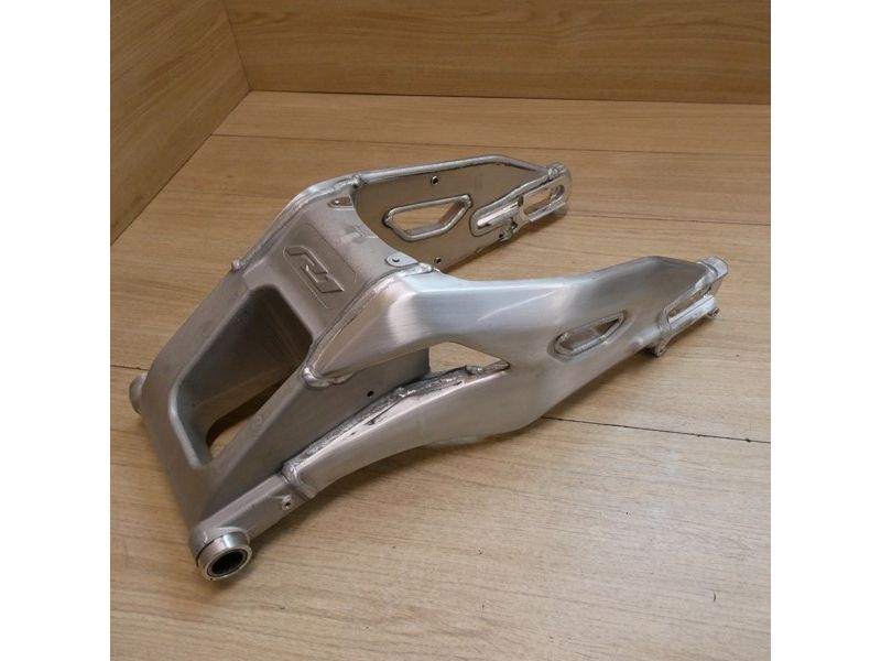 Bras oscillant Yamaha R1 M 2020/2024