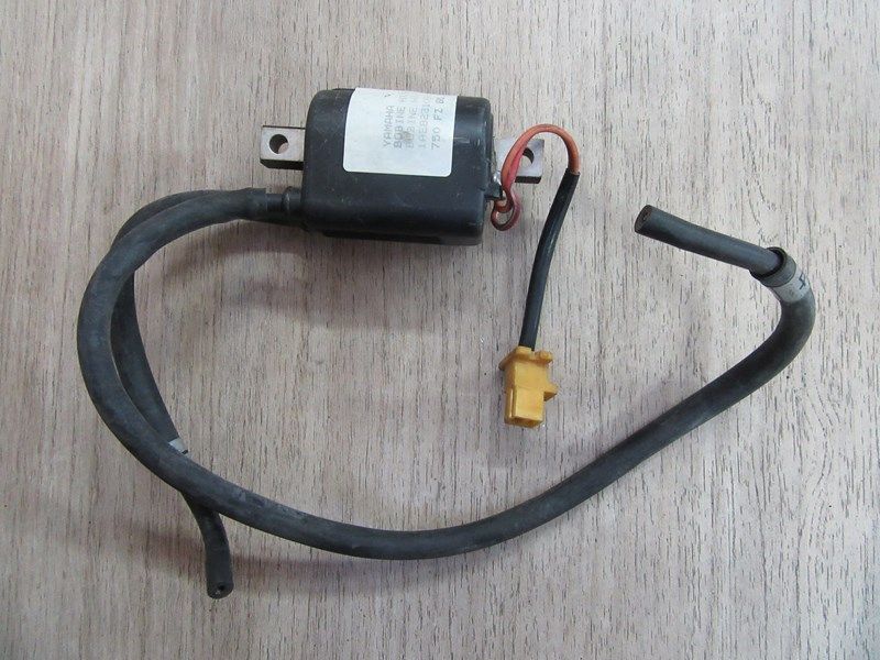 Bobine allumage haute tension 1 et 4 Yamaha 750 FZ (1FN) 1985-1986
