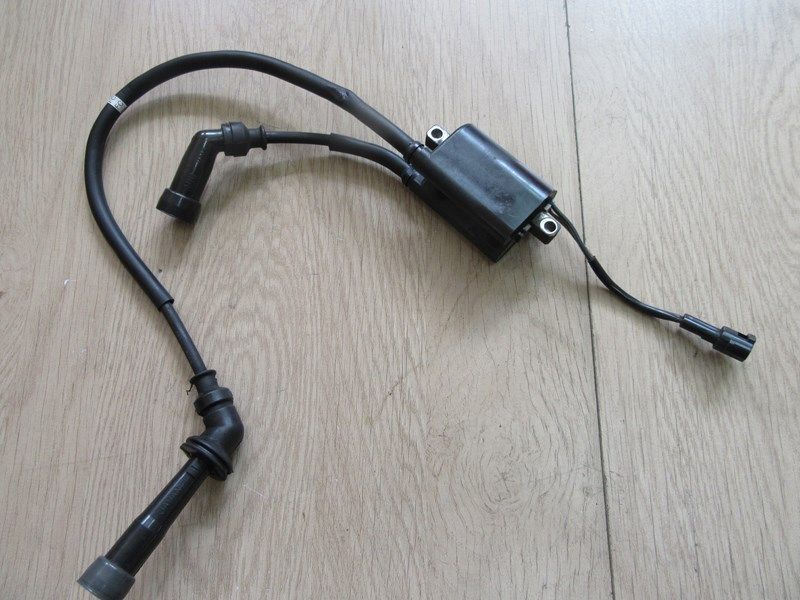 Bobine HT avant Suzuki SFV  650 Gladius 2009/2014