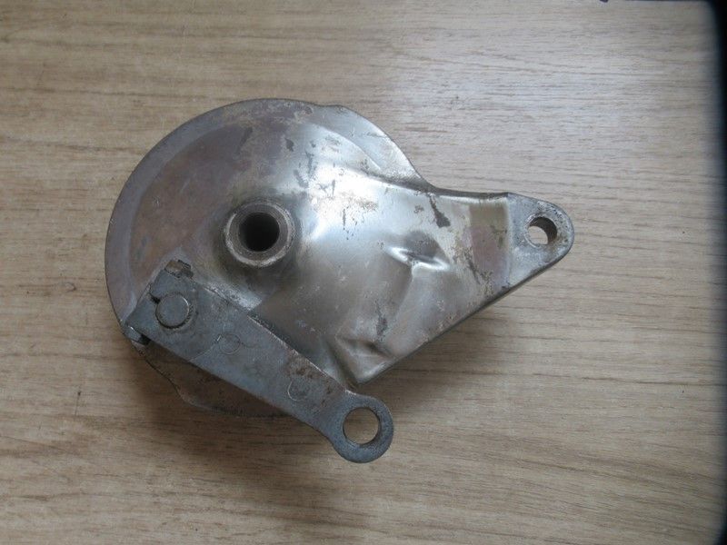 Flasque de frein arrière Yamaha SR 125 type 10F 1982/2000