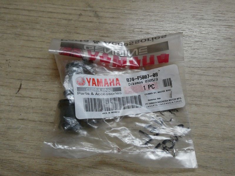 Kit réparation maître cylindre frein gauche ou droit Yamaha Xmax 300 2019/2024