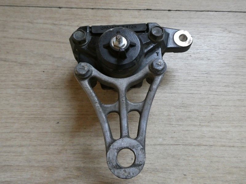 Etrier de frein arrière Suzuki GS500E GM51A  1989/1999
