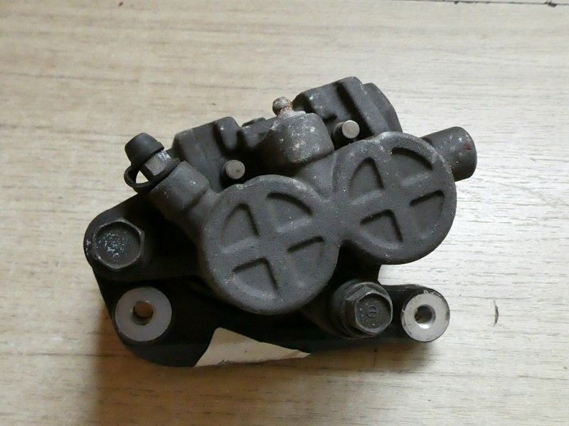 Etrier de frein avant Honda XLV 600 Transalp PD06 1987/1989