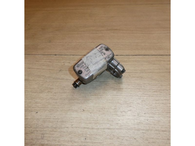 Maître cylindre de frein avant Honda VFR 750 F 1990 à 1997 RC36