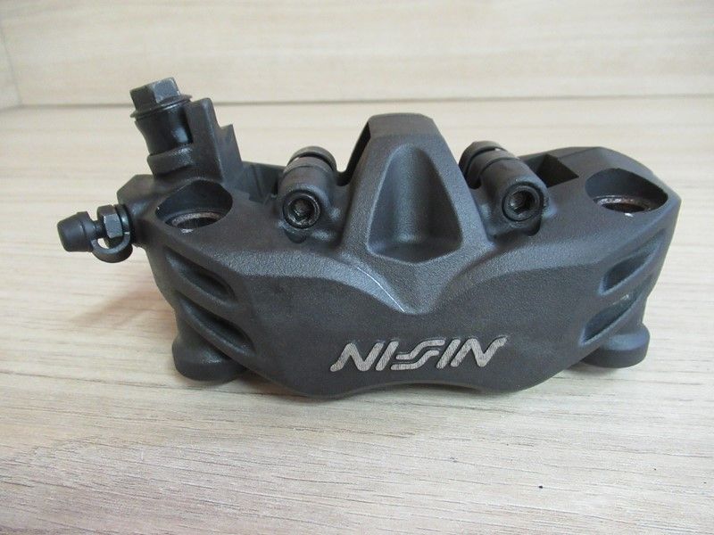 Étrier de frein avant gauche Kawasaki ZZR 1400 2006-2011