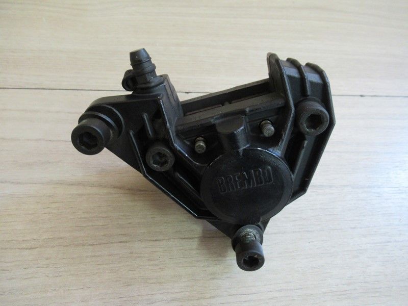 Étrier de frein avant gauche BMW K 75 K569, K 100 K589 1988-1996