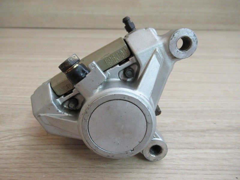 Étrier de frein avant droit Yamaha 1200 Vmax 2EN 1985-1993
